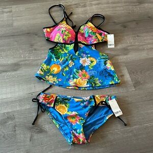 BAR III
Women's Printed Plunge Tankini Top & Shirred-Side Hipster Bottoms